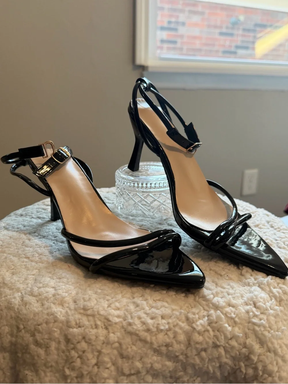 No brand sleek black